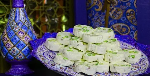 تصویر 3 از گز آردی بزرگ طعم سنتی اصیل ایرانی